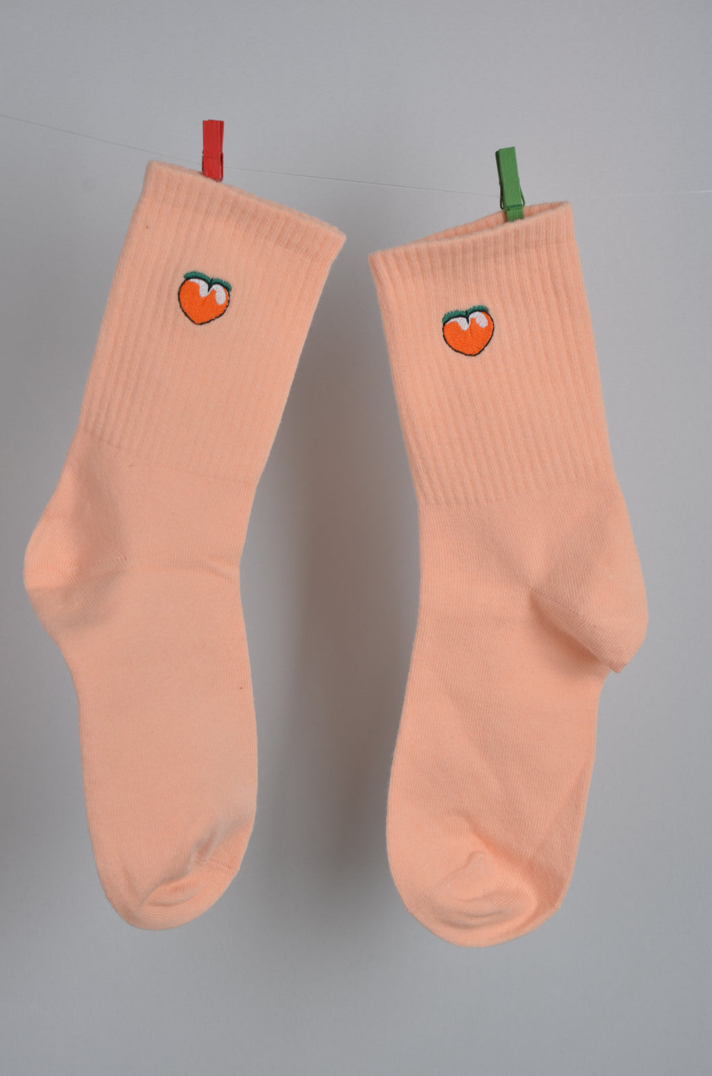 Şeftali Nakışlı Yavruağzı - Tenis Çorap